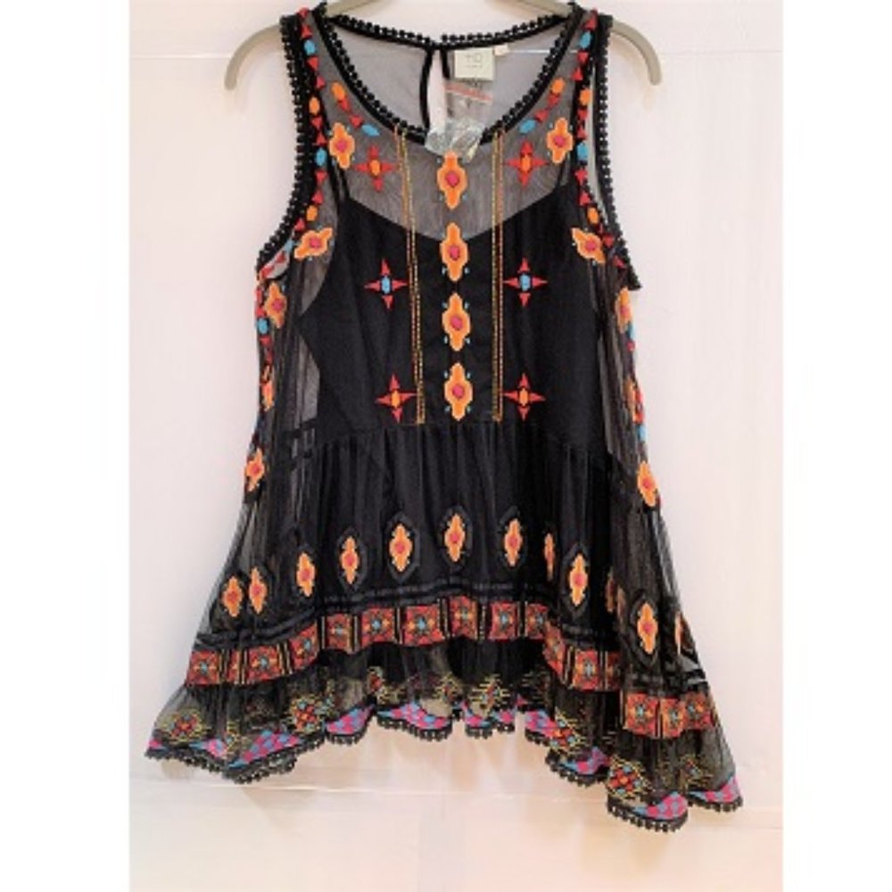 HD in PARIS Aaina embroidered mesh sleeveless black tunic top - Picture 4 of 11